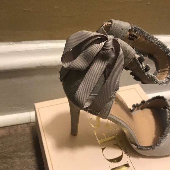 NIB VICES HEELS - Picture 5 of 6